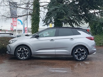 Used Vauxhall Grandland 2022 for sale - 77228632: Photo