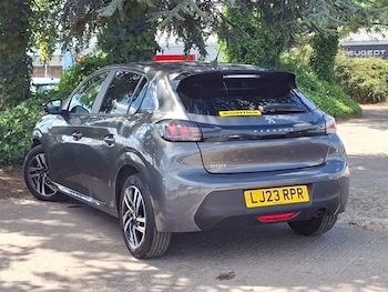 Used Peugeot 208 2023 for sale - 79286486: Photo