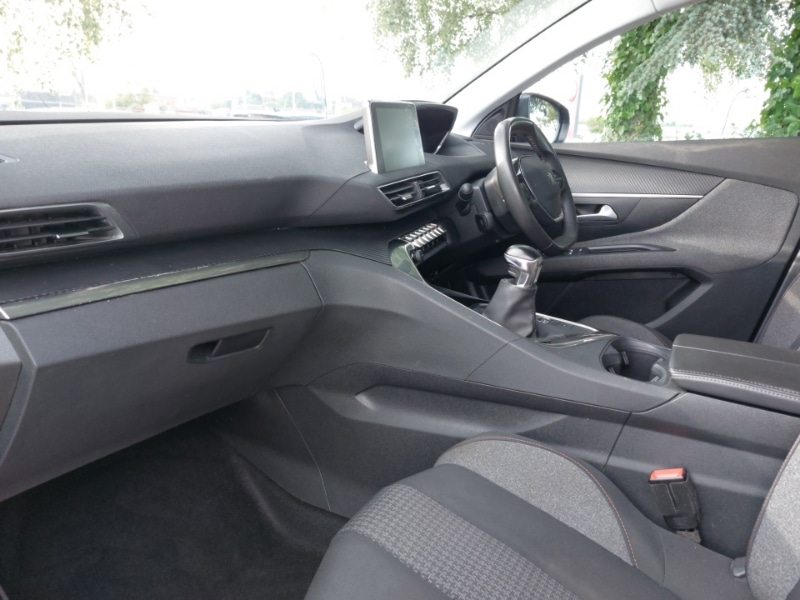 Used Peugeot 5008 2022 for sale - 76511540: Photo 5