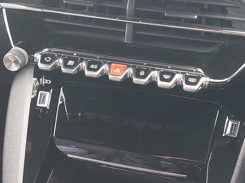 Used Peugeot 208 2020 for sale - 76566879: Photo 16