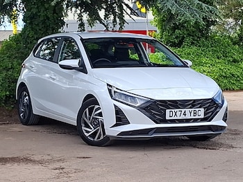 Used Hyundai i20 2024 for sale - 78777974: Photo