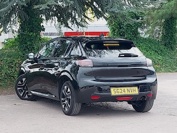 Used Peugeot 208 2024 for sale - 76506661: Photo