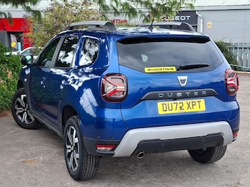 Used Dacia Duster 2022 for sale - 79550090: Photo