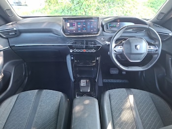 Used Peugeot 2008 2024 for sale - 79214063: Photo
