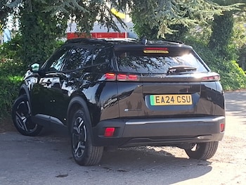 Used Peugeot 2008 2024 for sale - 79214063: Photo
