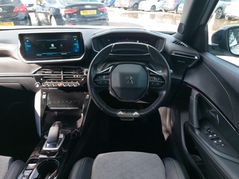 Used Peugeot 2008 2021 for sale - 76779405: Photo 12