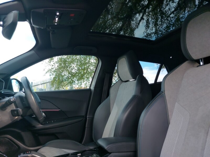 Used Peugeot 2008 2021 for sale - 76779405: Photo 18