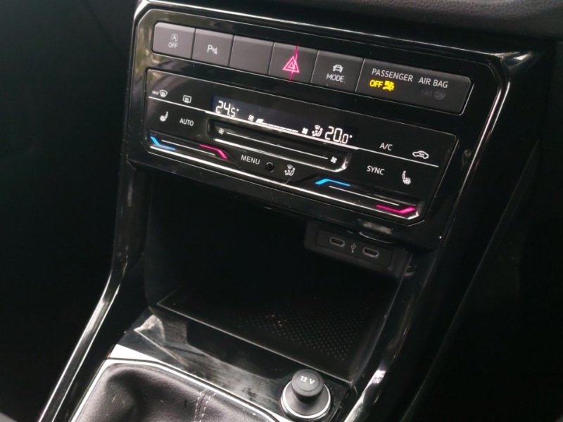 Used Volkswagen T-Cross 2025 for sale - 76293956: Photo 17