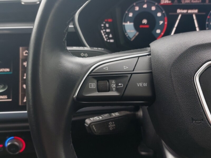 Used Audi Q3 2023 for sale - 76264927: Photo 13