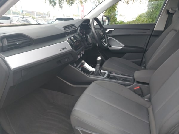 Used Audi Q3 2023 for sale - 76264927: Photo 5