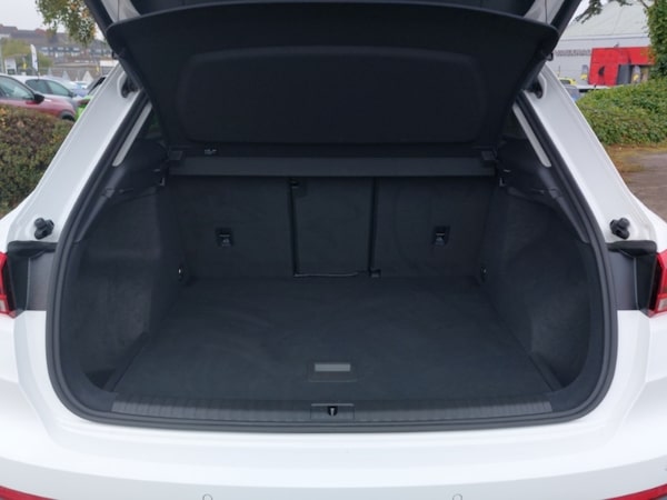 Used Audi Q3 2023 for sale - 76264927: Photo 8