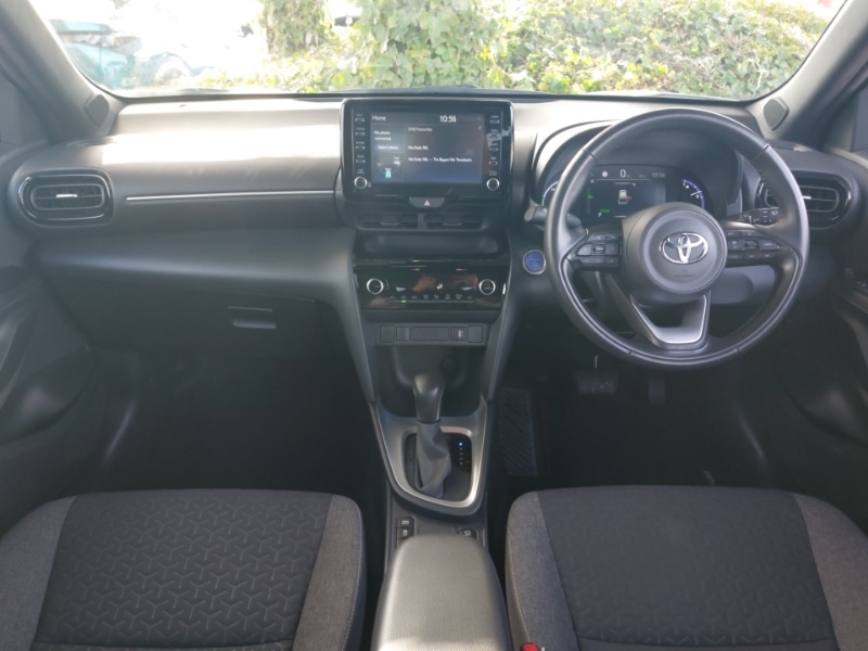Used Toyota Yaris Cross 2022 for sale - 76621754: Photo 2