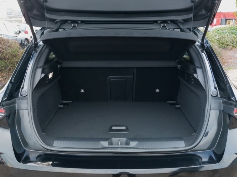 Used Vauxhall Astra 2025 for sale - 77536535: Photo 8