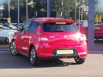 Used Suzuki Swift 2020 for sale - 79356396: Photo