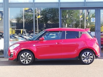 Used Suzuki Swift 2020 for sale - 79356396: Photo