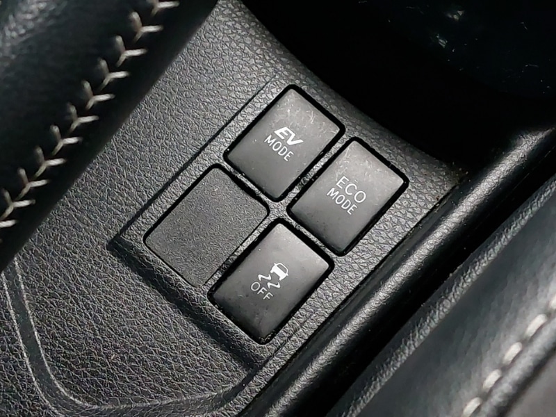 Used Toyota Yaris 2017 for sale - 76785511: Photo 18