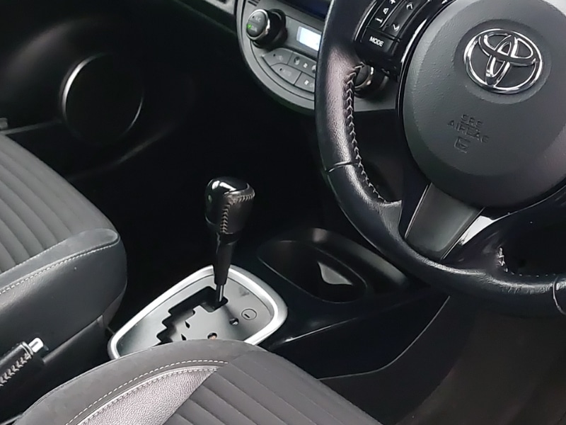 Used Toyota Yaris 2017 for sale - 76785511: Photo 19