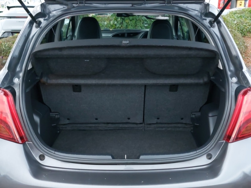 Used Toyota Yaris 2017 for sale - 76785511: Photo 8