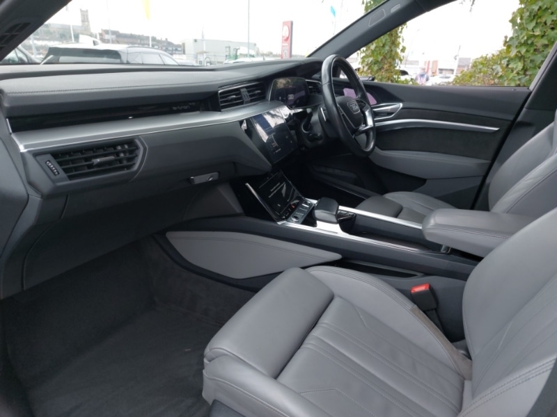 Used Audi e-tron 2021 for sale - 77797443: Photo 5