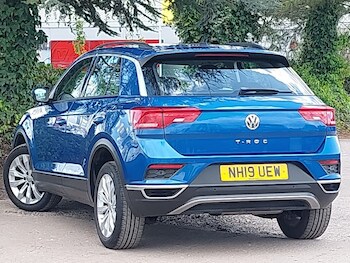 Used Volkswagen T-Roc 2019 for sale - 78317662: Photo