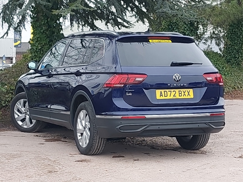 Used Volkswagen Tiguan Allspace 2023 for sale - 77596639: Photo 3