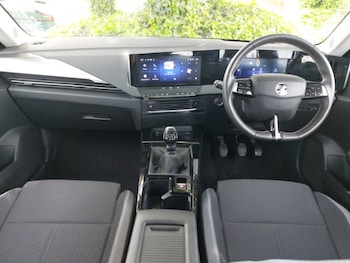 Used Vauxhall Astra 2023 for sale - 78669717: Photo