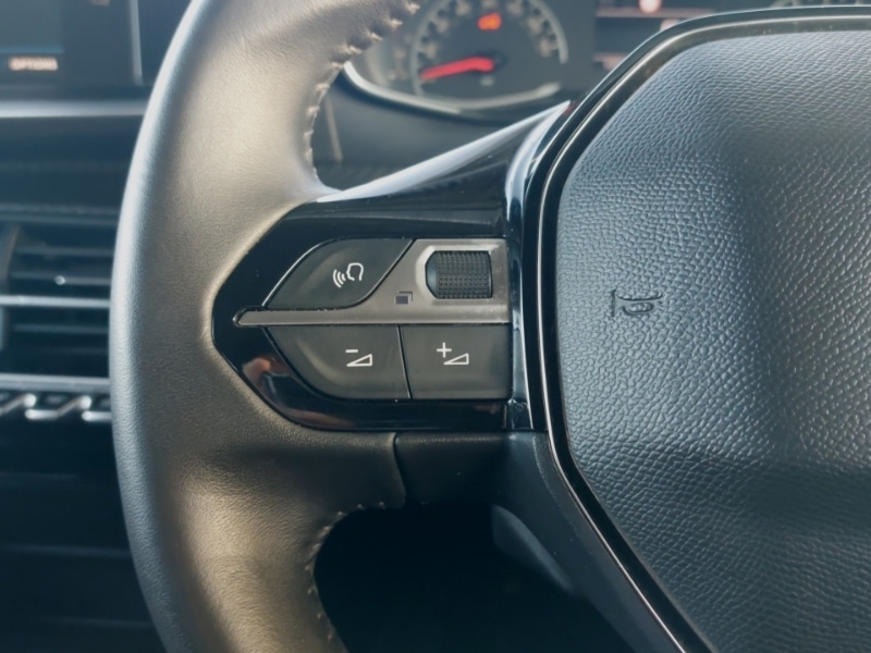 Used Peugeot 208 2022 for sale - 77410067: Photo 13