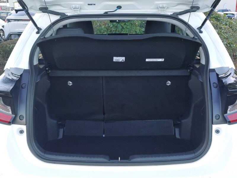 Used Toyota Yaris 2023 for sale - 77580514: Photo 8