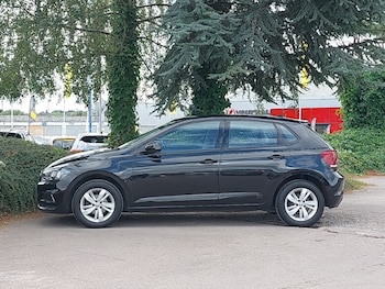 Used Volkswagen Polo 2019 for sale - 75808222: Photo