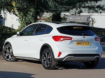 Used Ford Focus 2020 for sale - 78342398: Photo