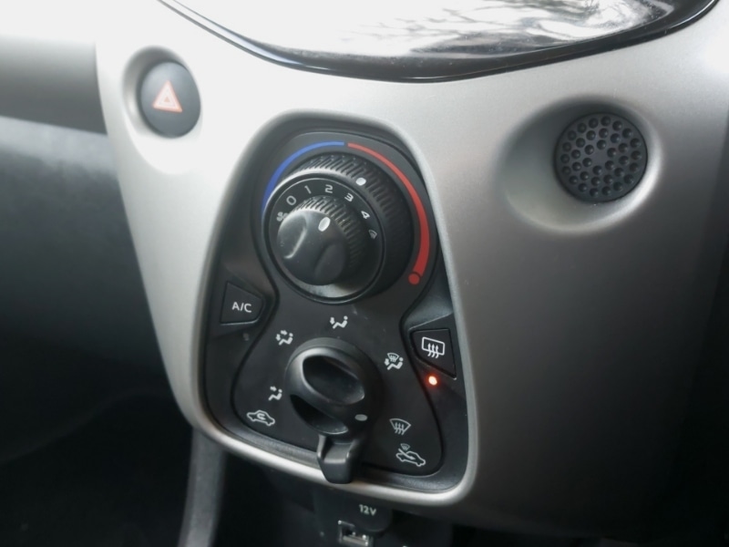 Used Peugeot 108 2017 for sale - 78066169: Photo 17