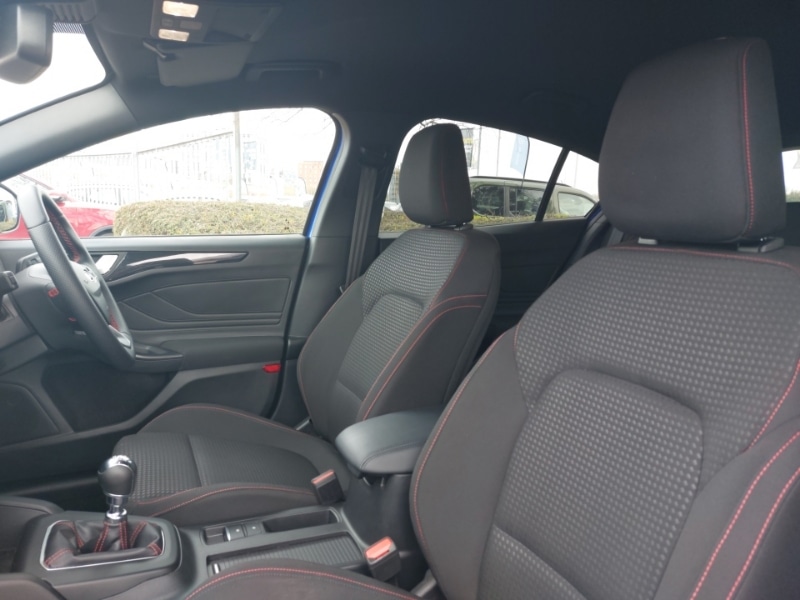 Used Ford Focus 2023 for sale - 78006090: Photo 18