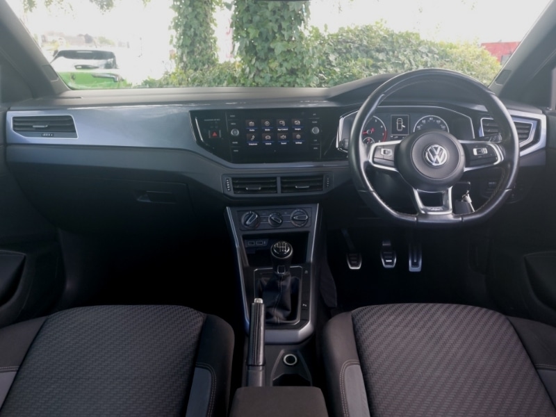 Used Volkswagen Polo 2018 for sale - 76166094: Photo 2