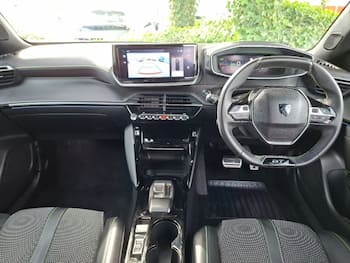 Used Peugeot 2008 2025 for sale - 79799372: Photo