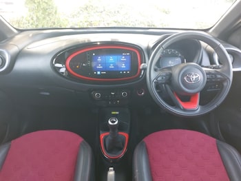 Used Toyota Aygo X 2023 for sale - 78253056: Photo