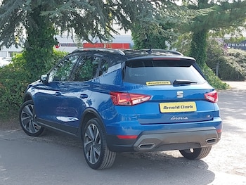 Used SEAT Arona 2023 for sale - 76556069: Photo