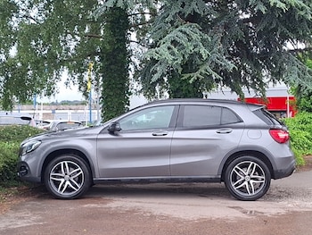 Used Mercedes-Benz GLA 2019 for sale - 78669661: Photo