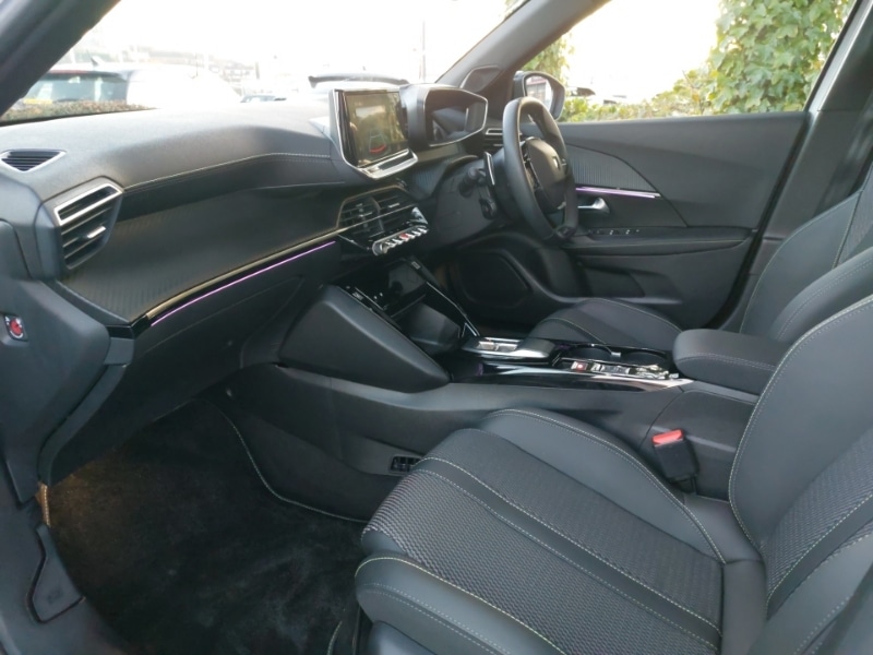 Used Peugeot 2008 2025 for sale - 76834536: Photo 5