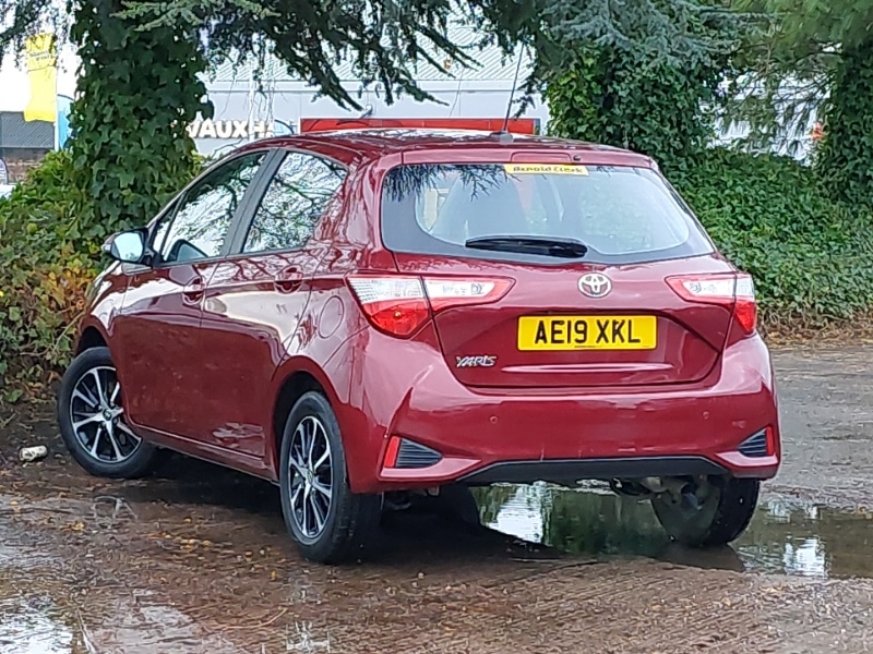 Used Toyota Yaris 2019 for sale - 76628678: Photo 3