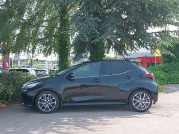 Used Toyota Yaris 2022 for sale - 74902074: Photo