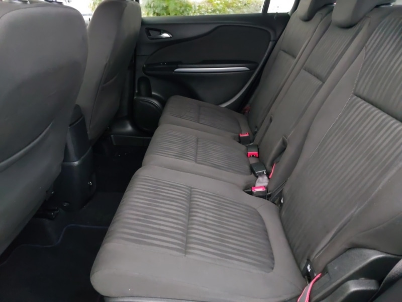 Used Vauxhall Zafira 2017 for sale - 77160143: Photo 6
