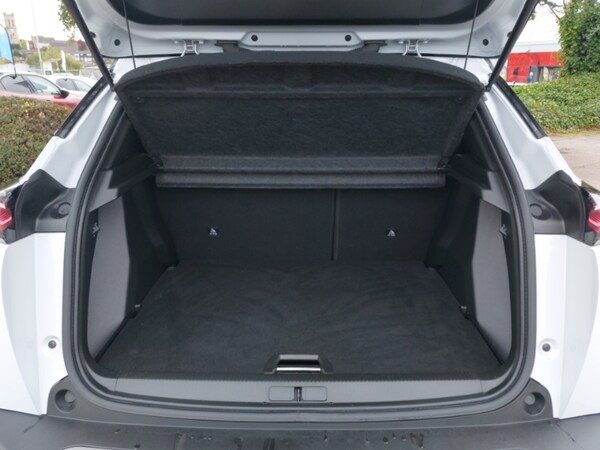 Used Peugeot 2008 2024 for sale - 76238327: Photo 8
