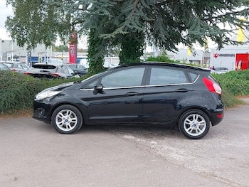 Used Ford Fiesta 2016 for sale - 75775738: Photo
