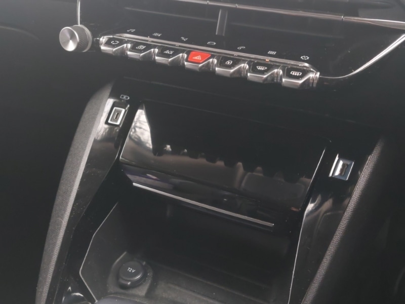 Used Peugeot 2008 2020 for sale - 77702074: Photo 16