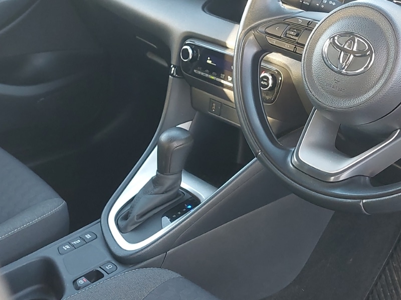 Used Toyota Yaris 2023 for sale - 77329699: Photo 19