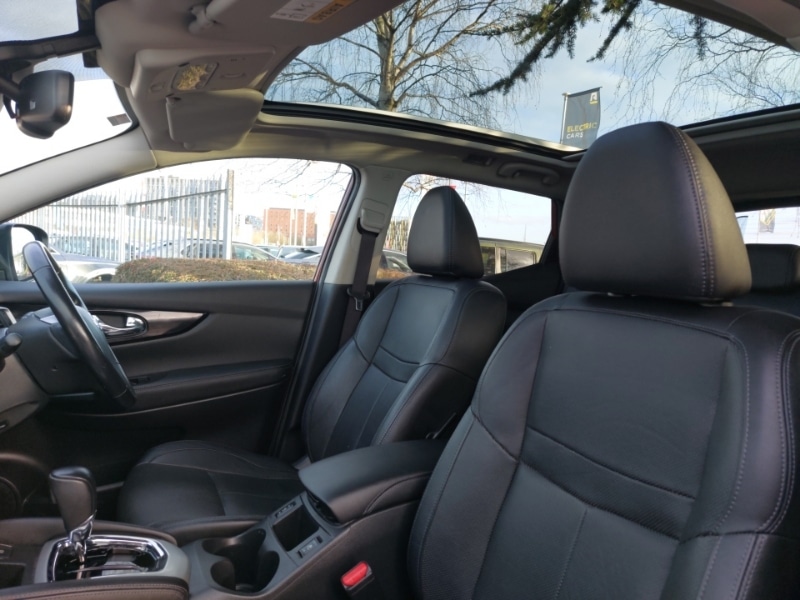 Used Nissan Qashqai 2016 for sale - 77605689: Photo 18