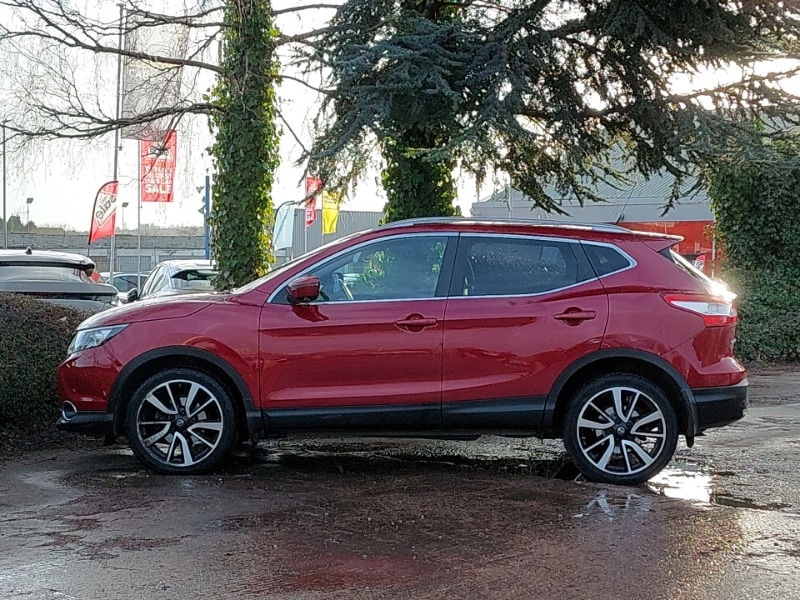 Used Nissan Qashqai 2016 for sale - 77605689: Photo 4