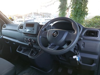 Used Renault Master 2023 for sale - 77073456: Photo