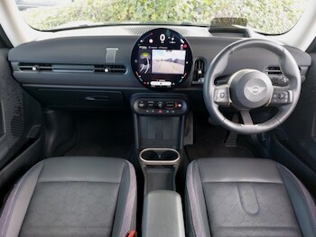 Used MINI Cooper 2024 for sale - 78202780: Photo