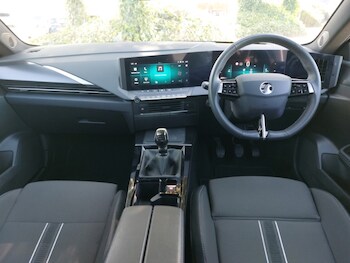 Used Vauxhall Astra 2025 for sale - 78333834: Photo